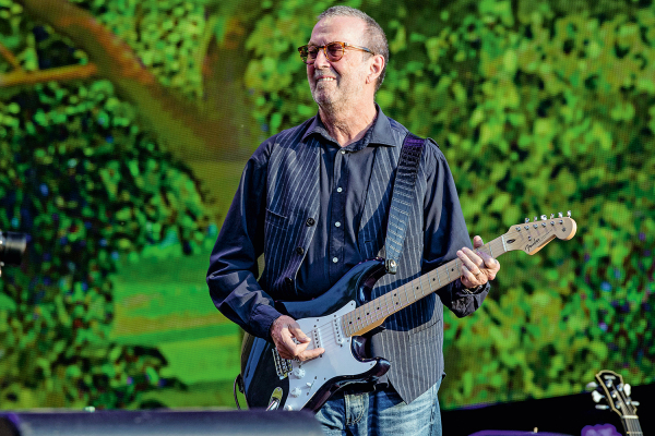 Eric Clapton não fará shows em locais que exijam vacina