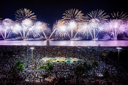 Eduardo Paes diz que Rio terá Réveillon e carnaval em 2022