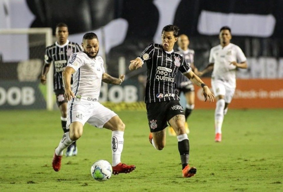 Corinthians fica no empate sem gols com o Santos