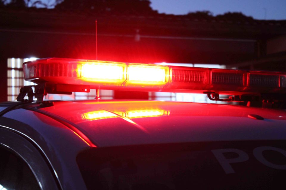 Residência é arrombada e furtada na zona Oeste