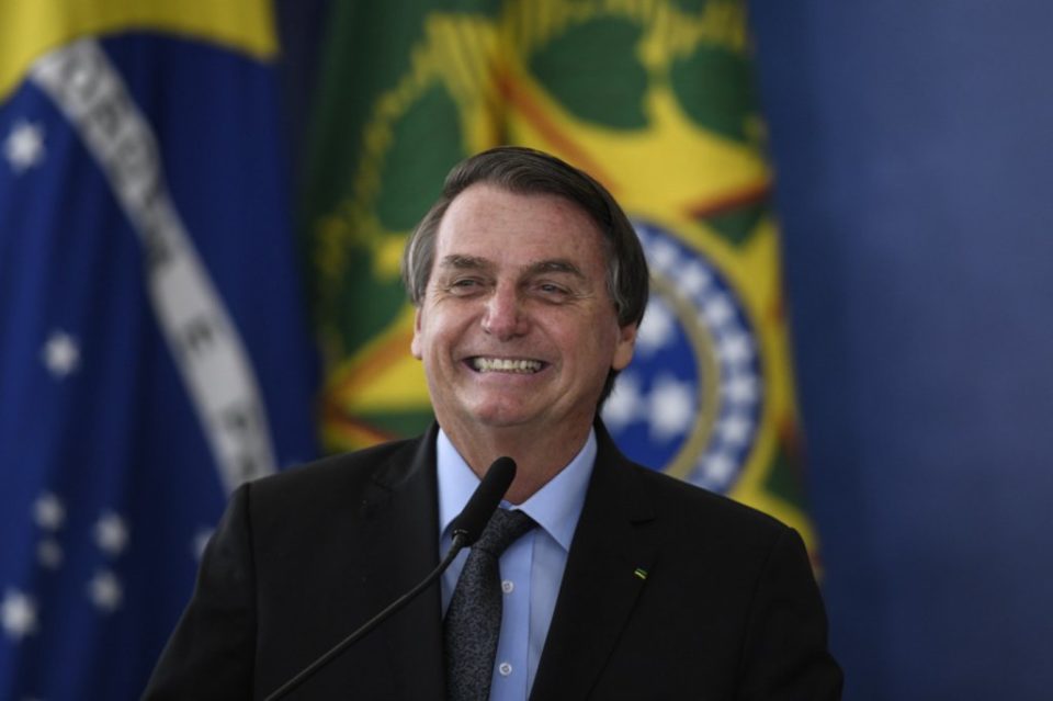 Bolsonaro sobre CPI: ‘Capeta tentando apurar coisa no paraíso’