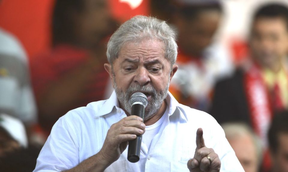Em ato pró-terceira via, MDB tenta frear Lula