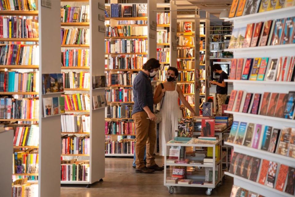 Venda de livros cresce 48,5% no primeiro semestre