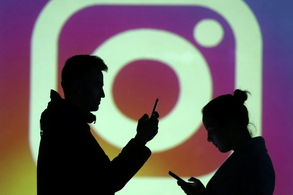 Instagram encerra ferramenta ‘arrasta para cima’ nos Stories