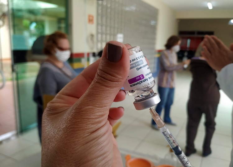 Assis terá ações de vacinação contra Covid no feriado