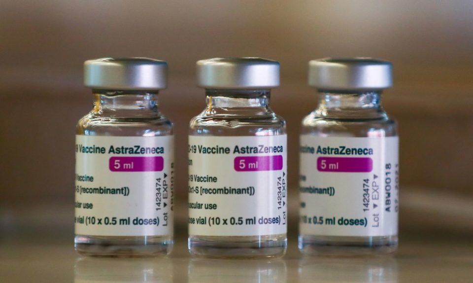 Fiocruz libera mais 700 mil doses da vacina AstraZeneca