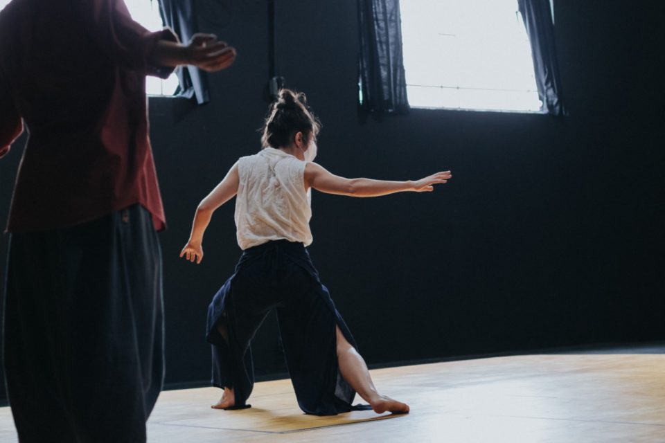 Teatro Municipal recebe oficina de dança contemporânea