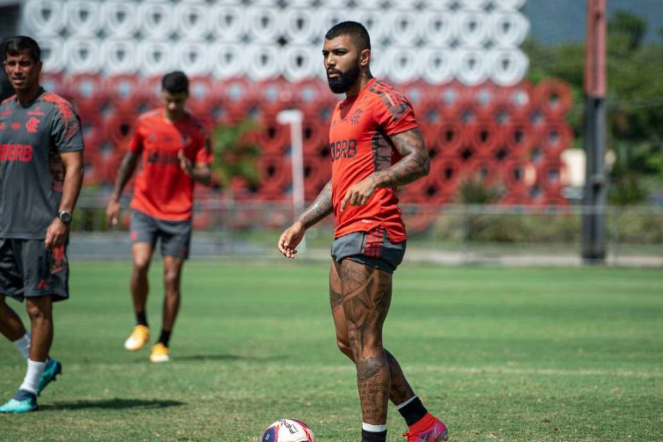 Gabigol é denunciado por chamar futebol de ‘várzea’