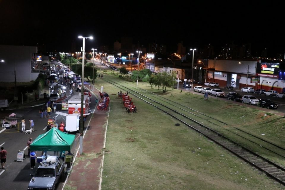 ‘Criança Feliz e Sem fome’ encerra com atração cultural na Feira Noturna