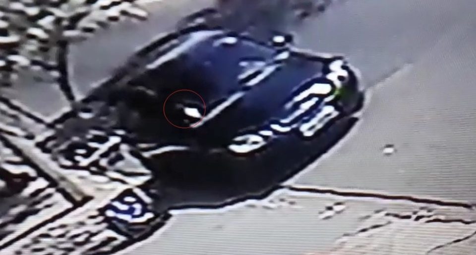 Justiça revoga prisão de cuidadora que esqueceu menino em carro