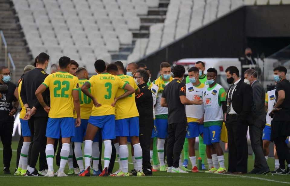 Anvisa: CBF negociou com Casa Civil para continuar jogo