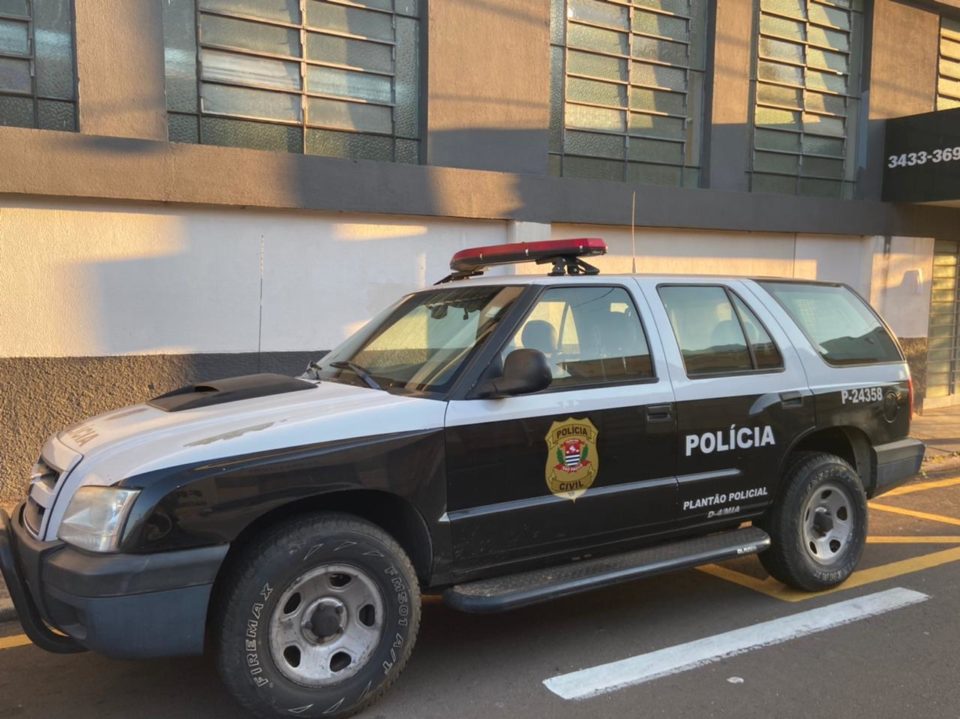 Civil investiga tentativa de furto em joalheria