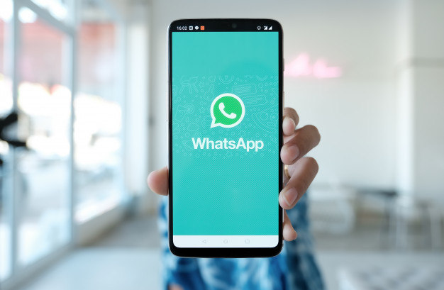 WhatsApp anuncia criptografia em backup de dados