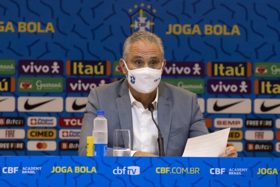 Técnico Tite convoca seleção brasileira na sexta-feira