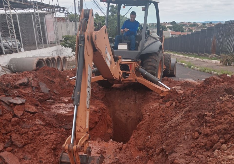 Moradores da zona Oeste podem ficar sem água