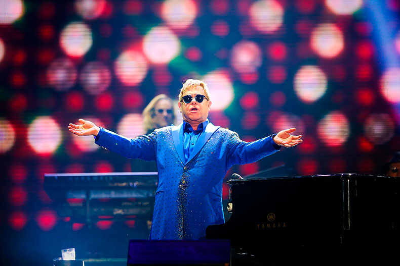 Elton John anuncia álbum gravado durante a pandemia