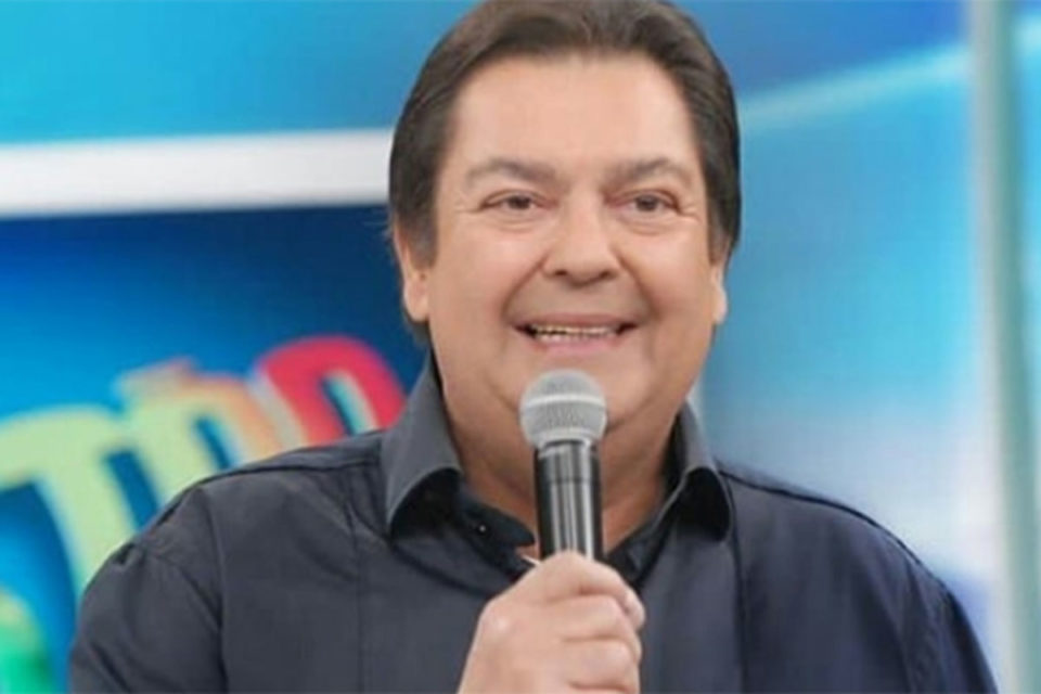 ‘Faustão na Band’ será exibido de segunda a sexta e terá bailarinas