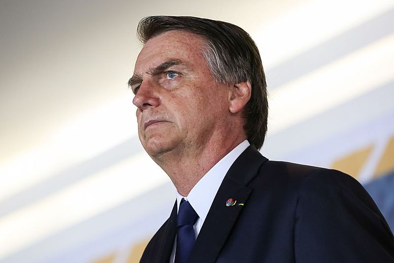 Ministros do TSE votam contra cassação da chapa de Bolsonaro