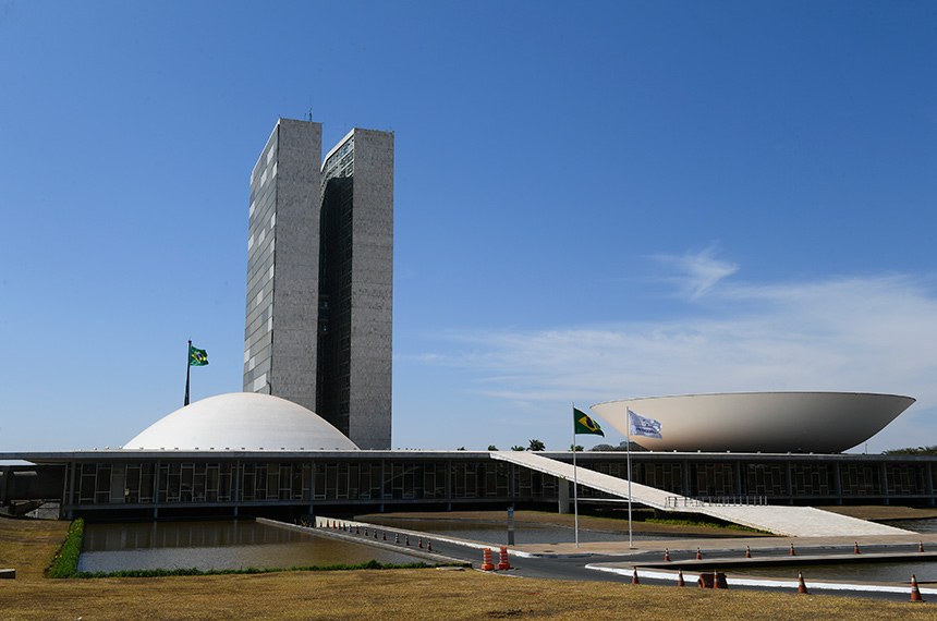 Câmara, Senado e Supremo São os mais rejeitados, diz pesquisa