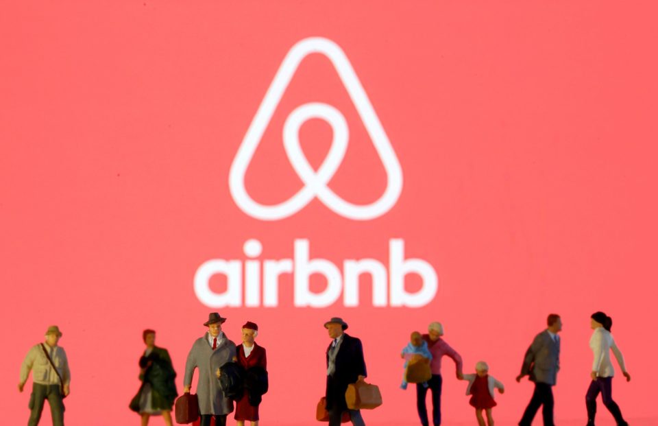 Airbnb proíbe festas para usuários mal-avaliados no Brasil
