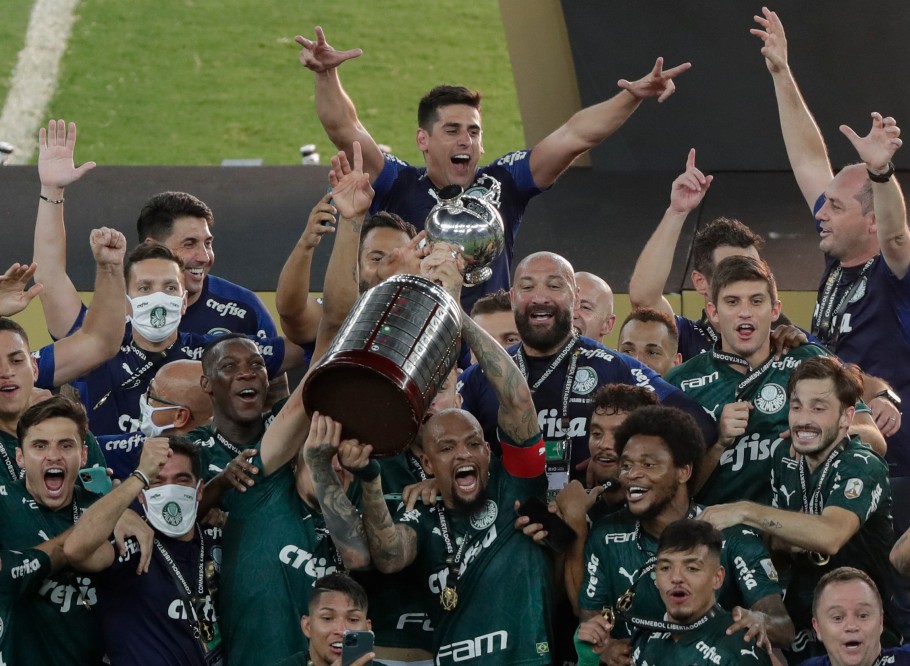 Com Deyverson herói, Palmeiras é campeão da Libertadores 2021