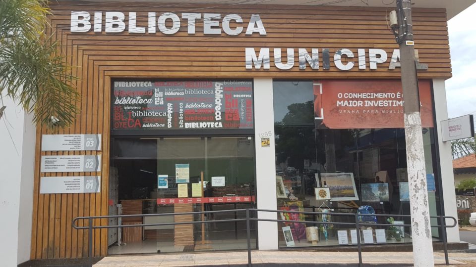 Biblioteca recebe 1ª Feira Literária de Marilienses