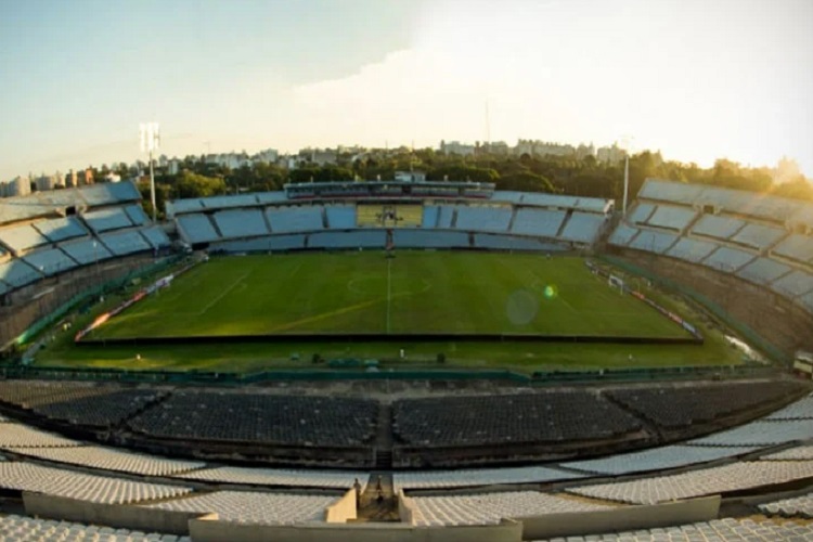 Flamengo vende 95% dos ingressos contra 50% do Palmeiras