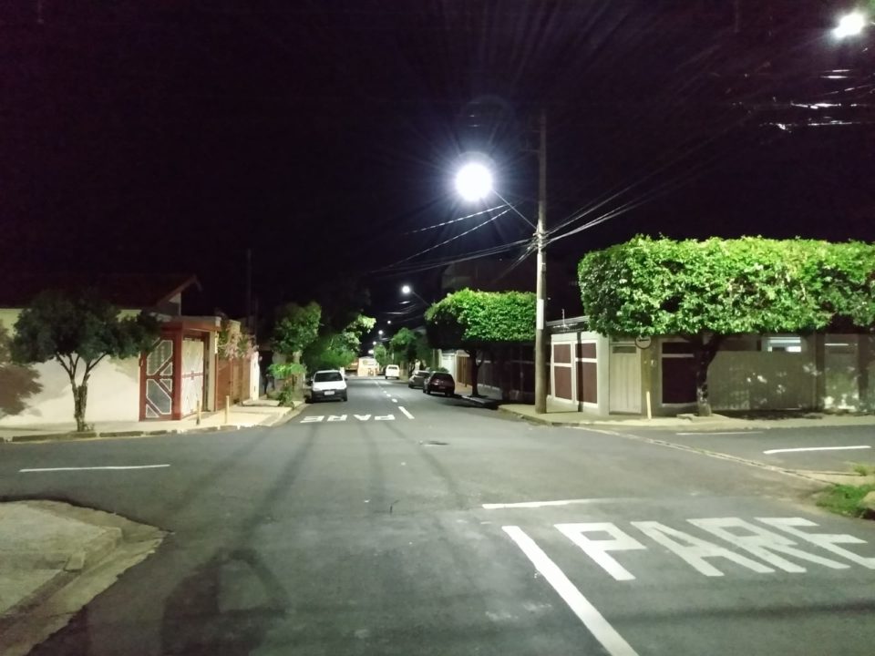 Prefeitura de Marília finaliza nova iluminação em diversas vias