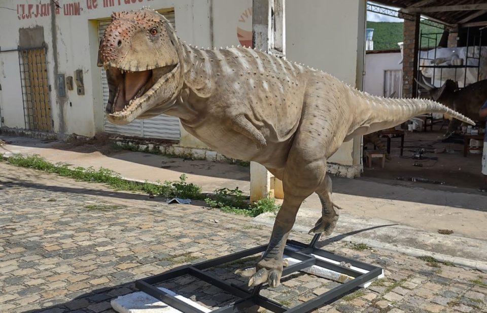 Museu de Paleontologia deve reabrir em 2022