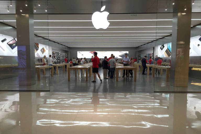 Loja da Apple em São Paulo reduz horário de atendimento