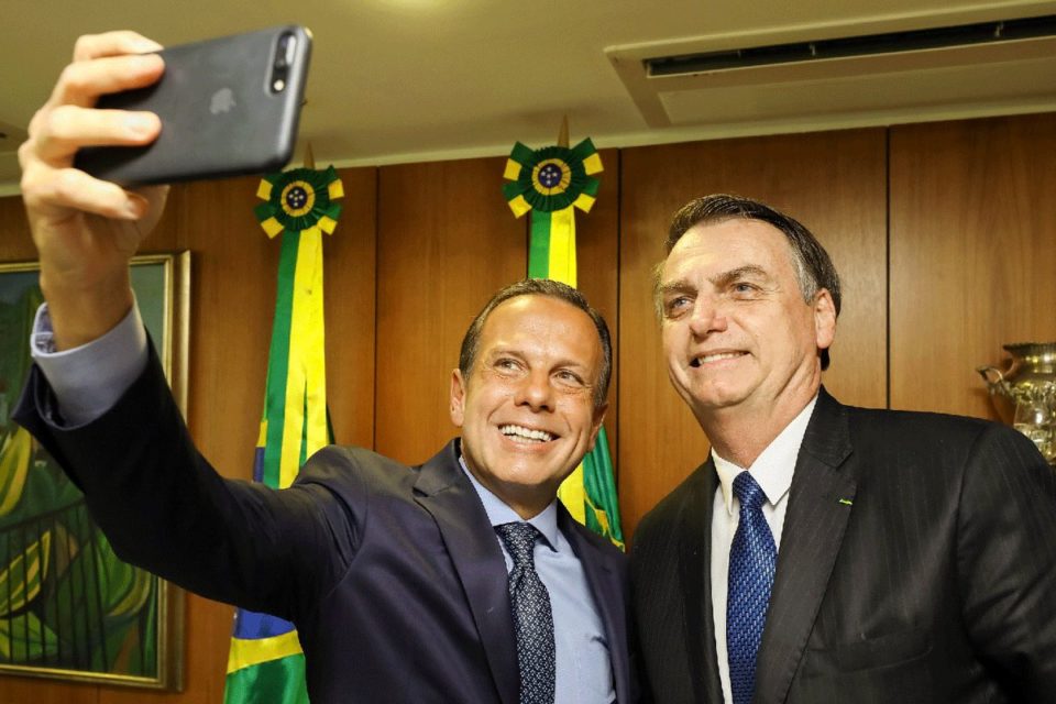 Bolsonaro diz que Doria perde “até para Cabo Daciolo”