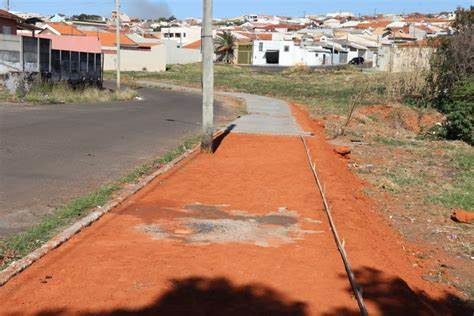 Prefeitura estende prazo para regularizar calçadas