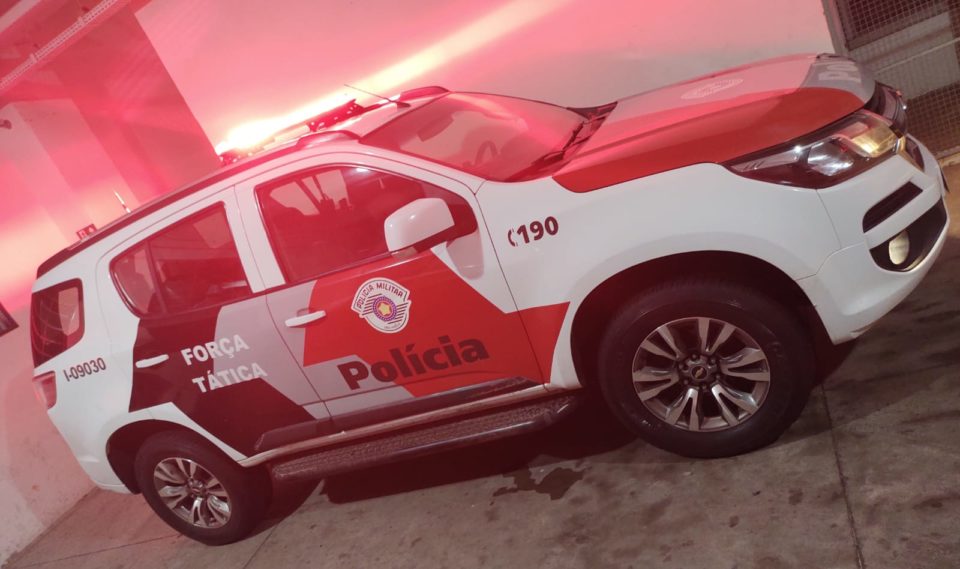 Polícia Militar prende três por assalto em Marília