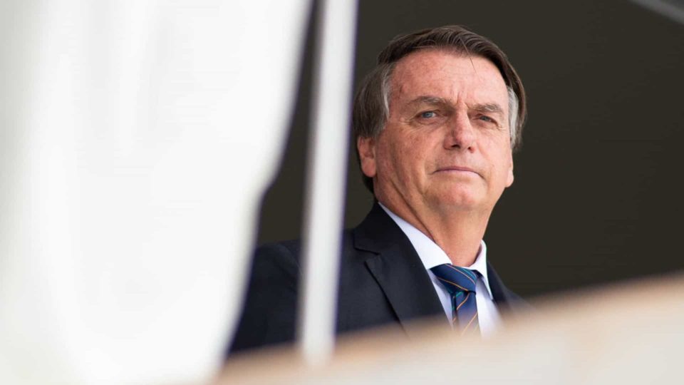 Bolsonaro põe fim a trégua com STF e faz acusações