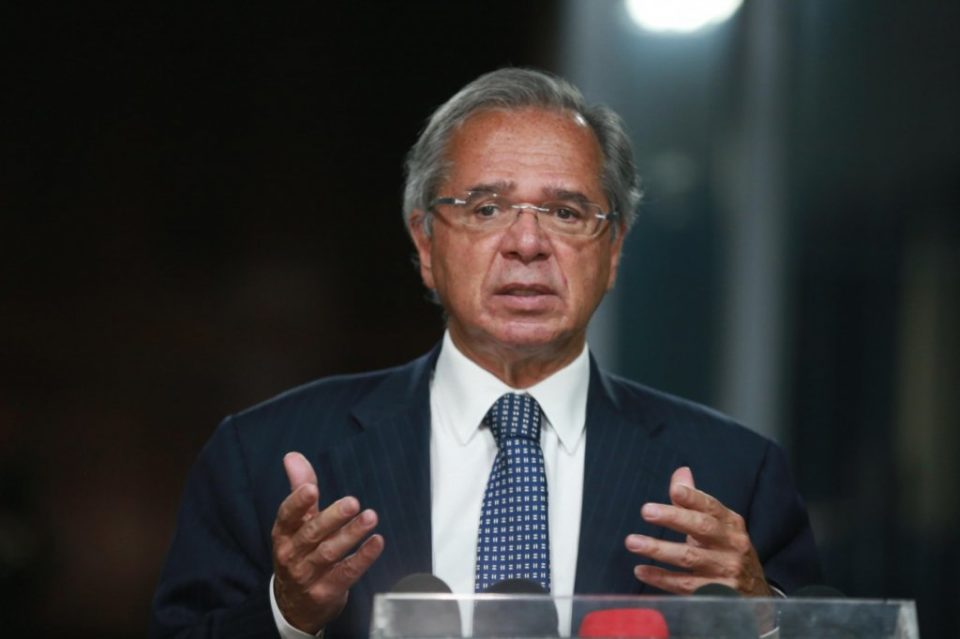 Paulo Guedes se apoia no resultado fiscal do governo