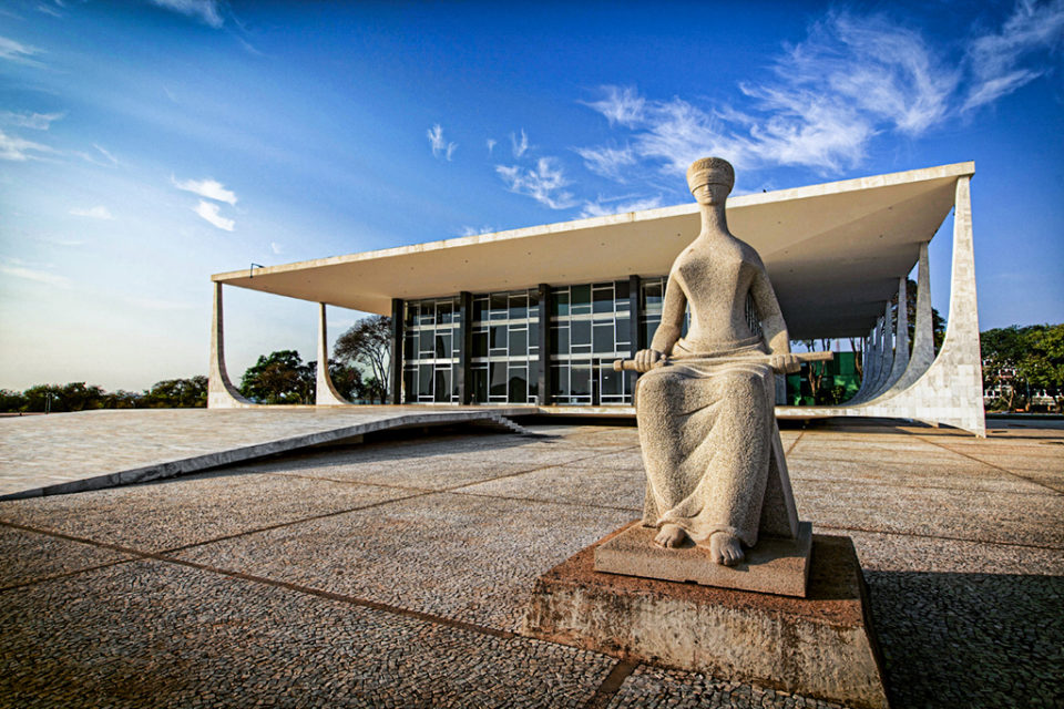 STF mantém restrições à propaganda eleitoral paga em jornais