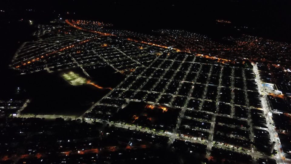 Marília já trocou 54% da iluminação pública por LED