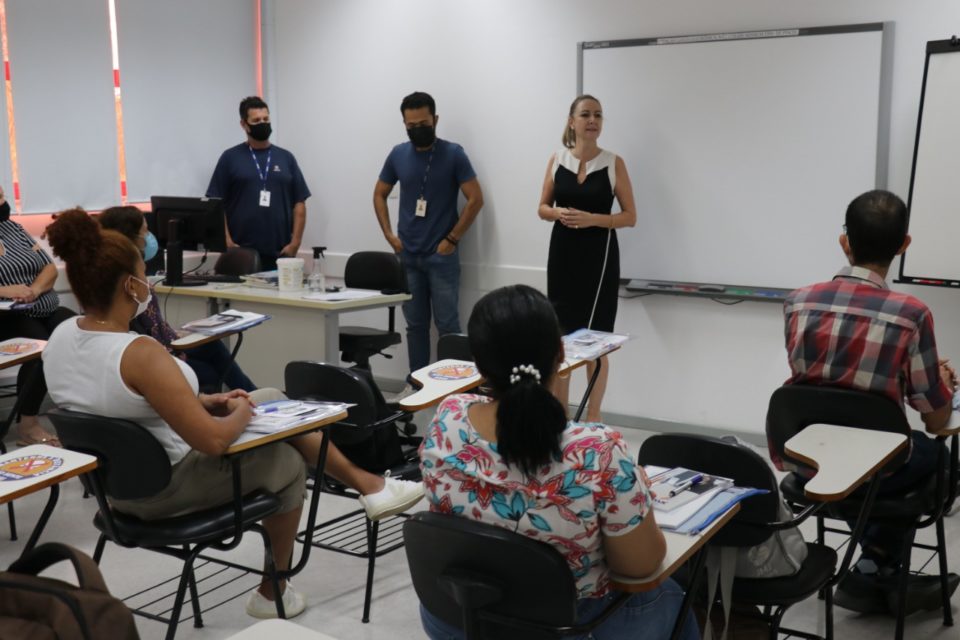 Assistência Social promove curso de Libras para servidores