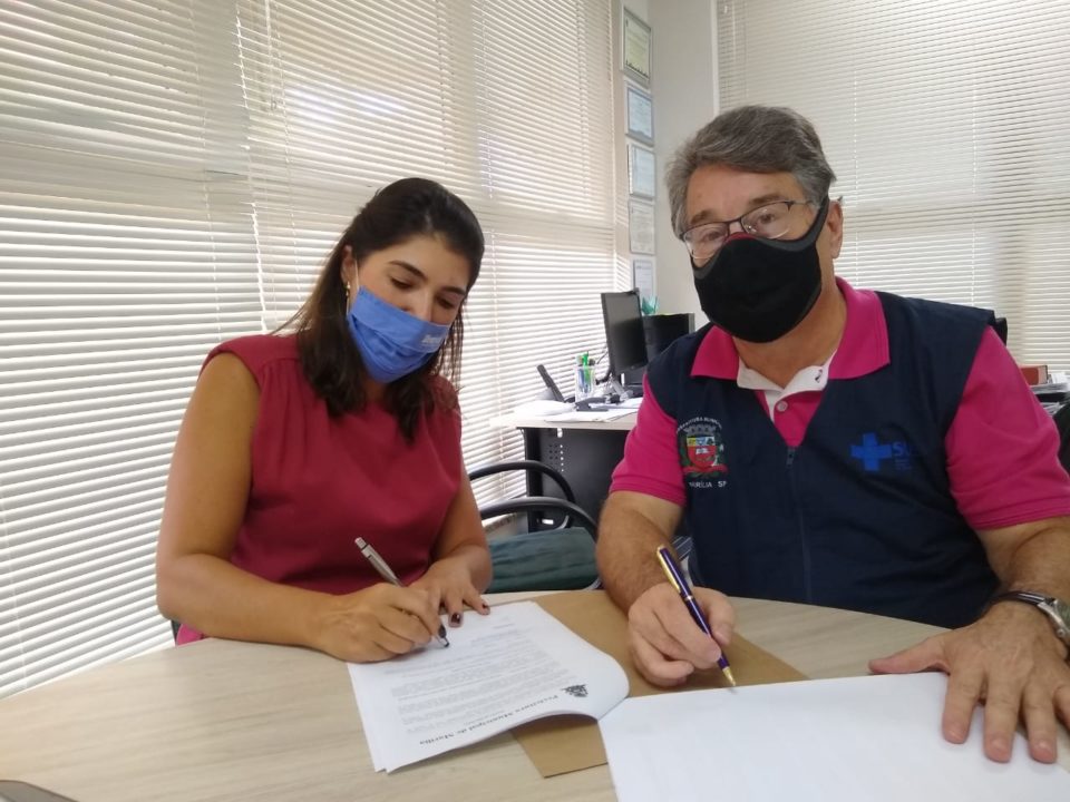 ABHU firma aditivo para mais de 630 cirurgias