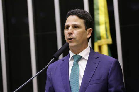 Presidente do PSDB divulga carta e garante Doria como candidato