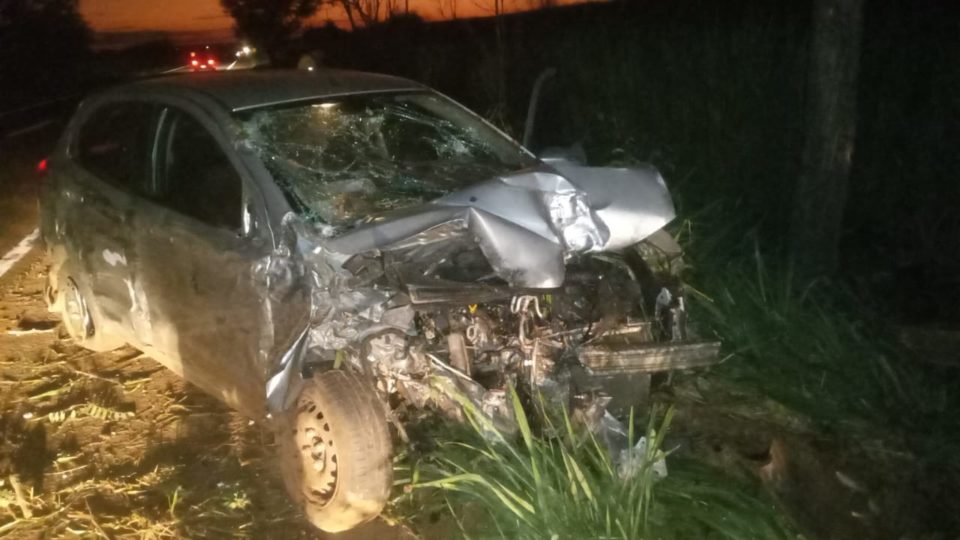 Carro de Marília bate e é deixado com maconha na SP-421