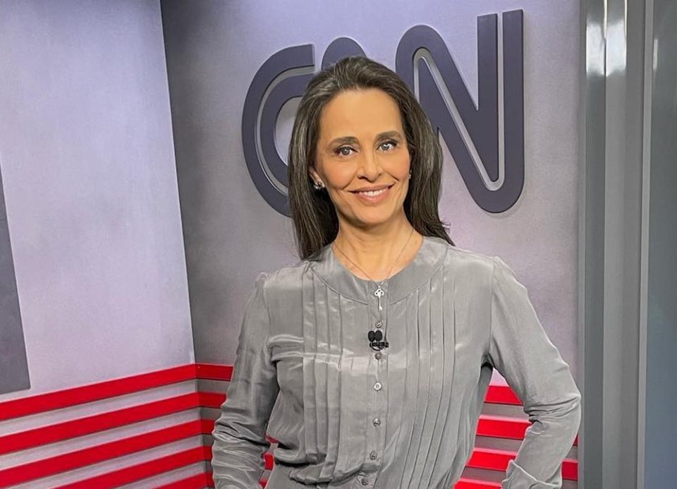 Apresentadora Carla Vilhena pede demissão da CNN Brasil