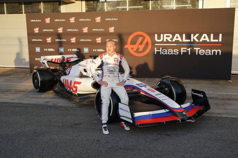 Reino Unido veta pilotos russos em GP de Fórmula 1