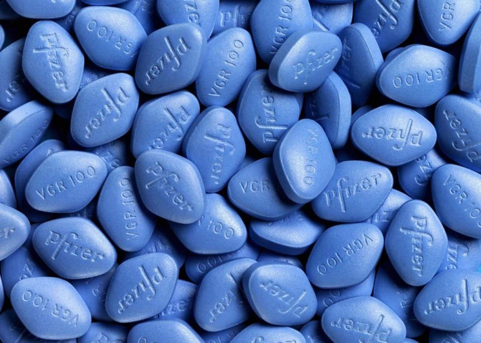 Forças Armadas compram 35 mil comprimidos de Viagra