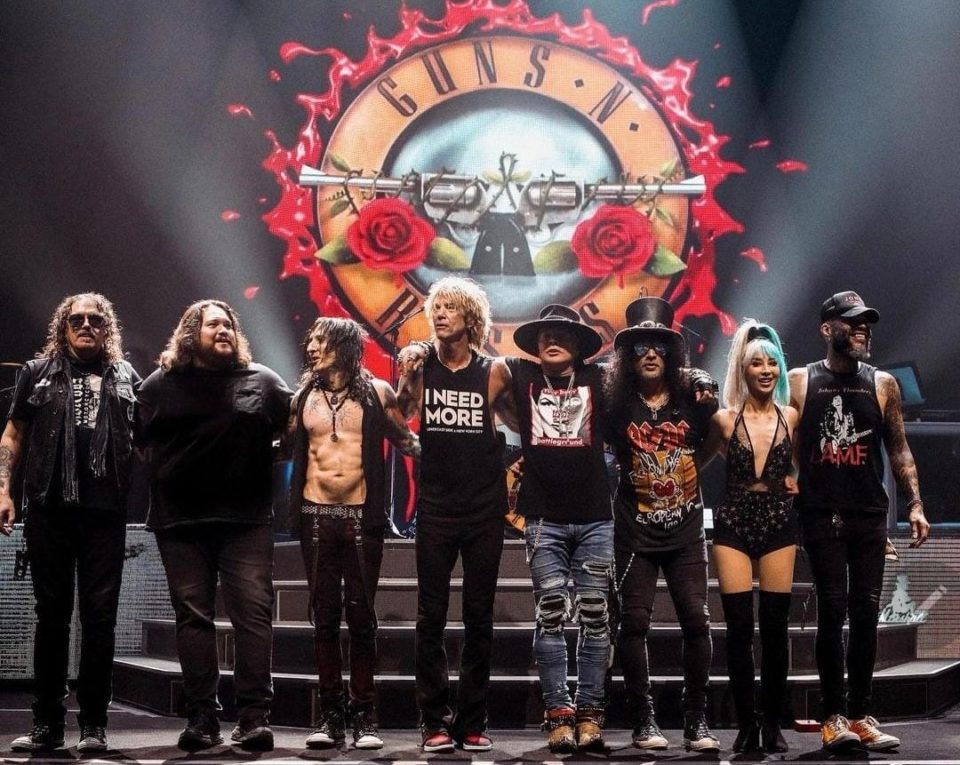 Guns N’ Roses confirma turnê com oito shows no Brasil