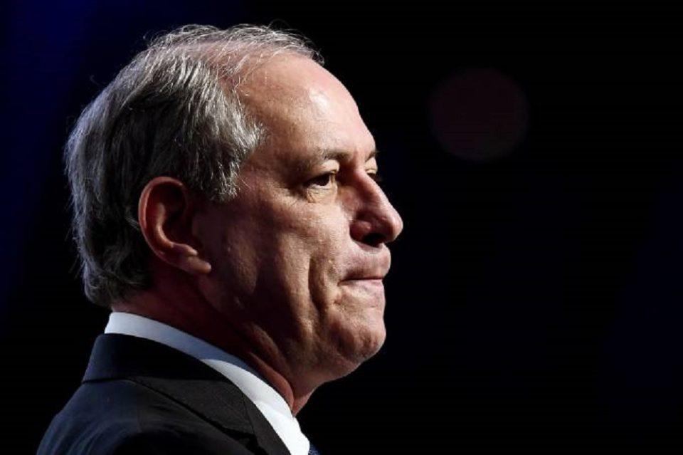 Ciro Gomes descarta a terceira via: ‘viúvas do Bolsonaro’