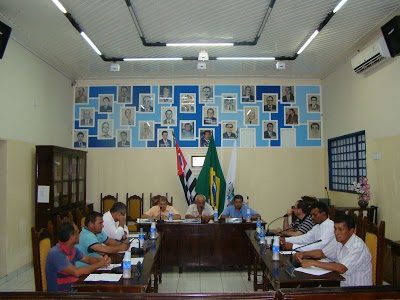 Vereador publica foto íntima e tem mandato ameaçado em Quintana