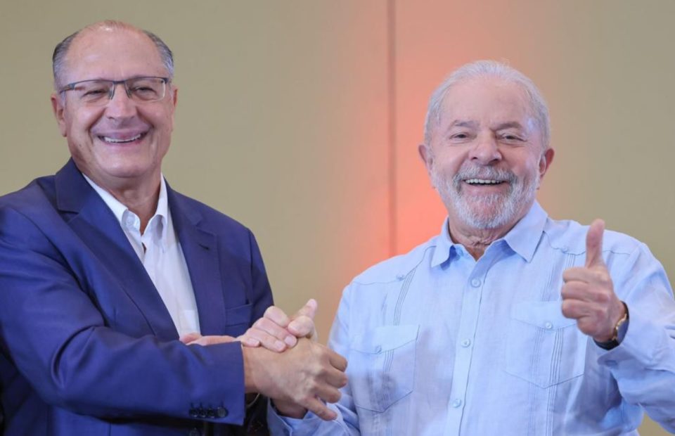 PT adia lançamento da chapa Lula-Alckmin para 7 de maio