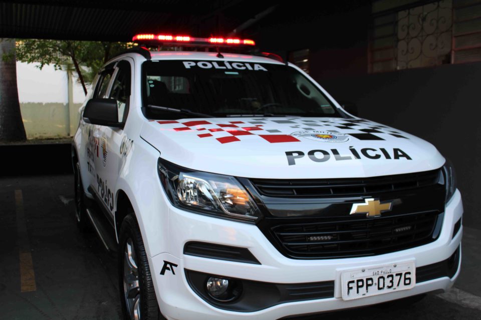 Adolescente é roubada no Centro de Marília