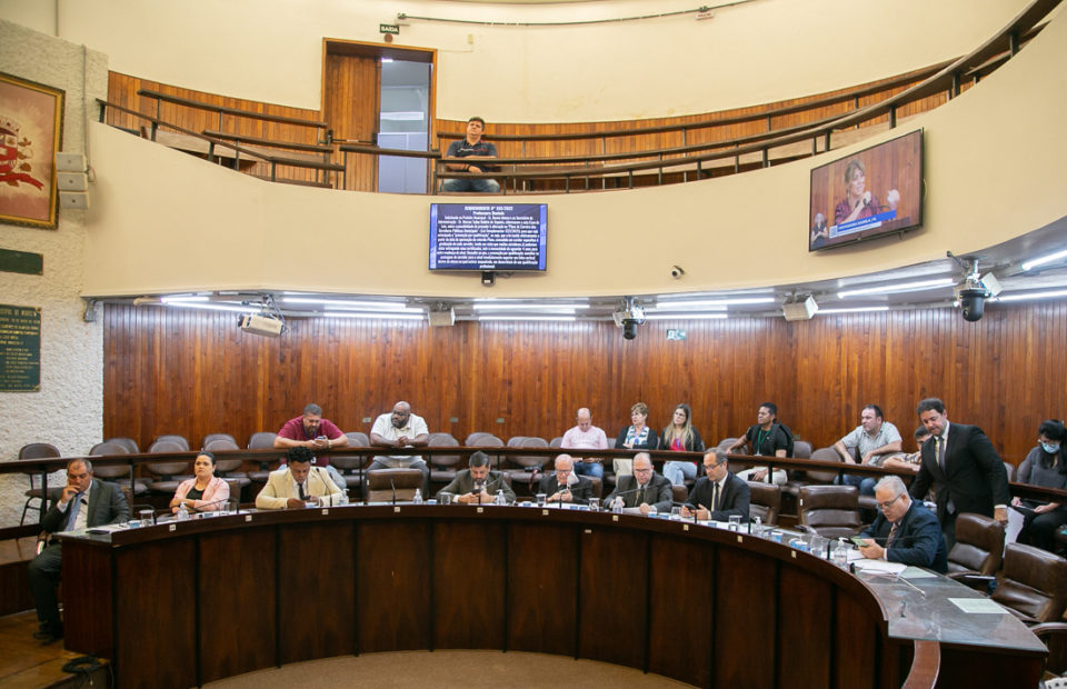 Câmara ganha liberdade e pode fazer emendas no Orçamento, diz TJ